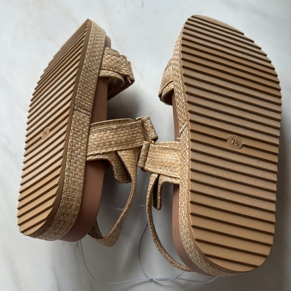 A New Day Women’s Tanner Platform Double Strap Sandals! NWT! - Picture 8 of 9